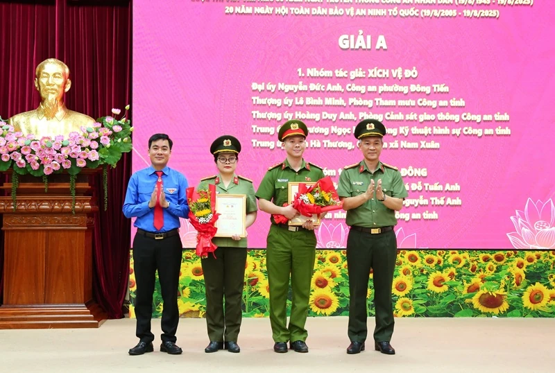 Tổng kết và trao giải cuộc thi tìm hiểu 80 năm Ngày truyền thống Công an Nhân dân