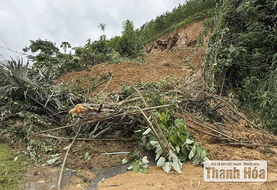 Nhiều điểm sạt lở nghiêm trọng trên Quốc lộ 47, tạm thời chia cắt xã Yên Nhân