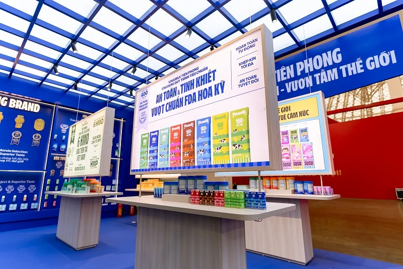 Vinamilk tự hào tham gia triển lãm thành tựu 80 năm Quốc khánh, khẳng định vị thế thương hiệu sữa dẫn đầu