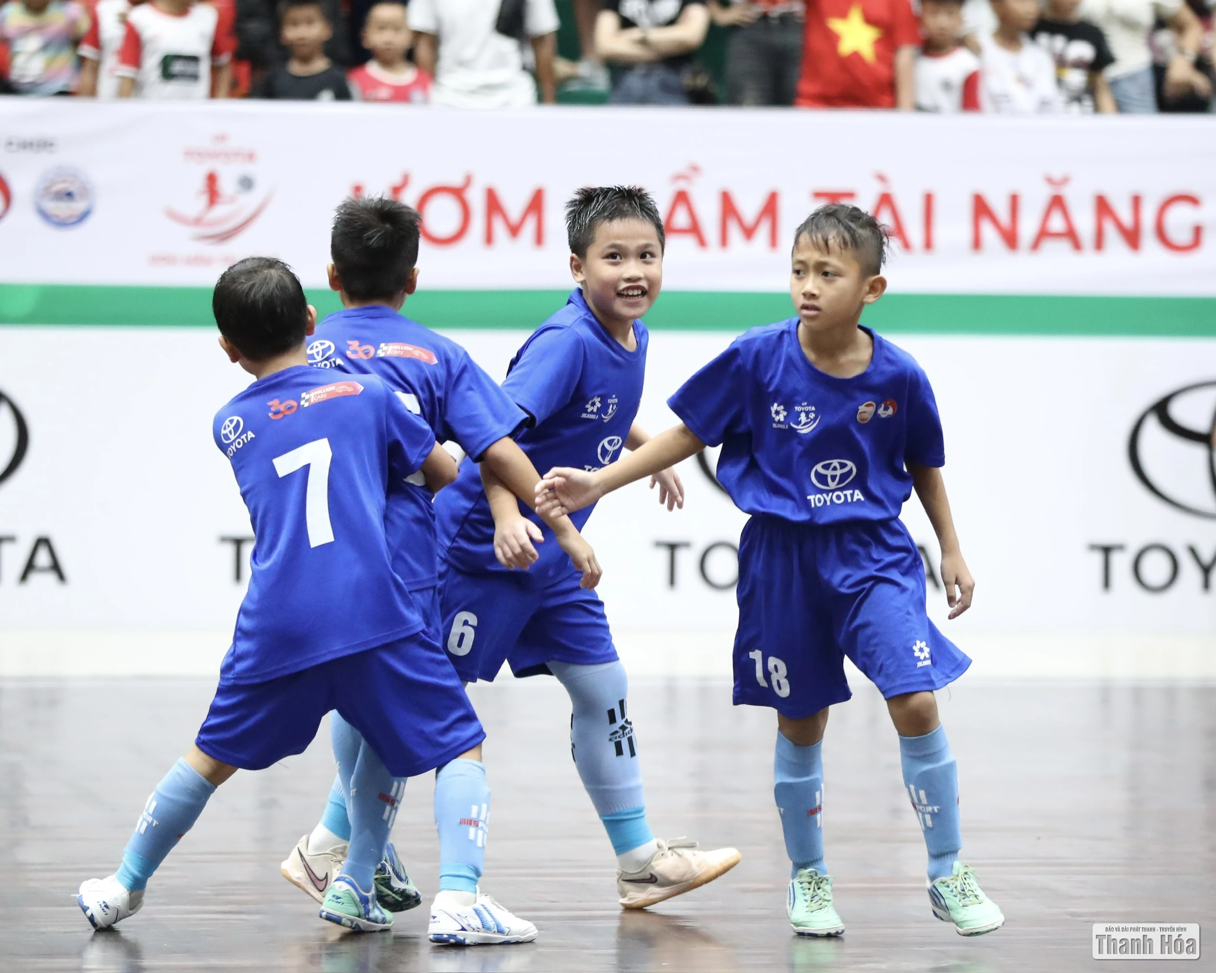 Đội U9 Việt Hùng Thanh Hoá: Thành công không chỉ nằm ở chiếc cúp vô địch