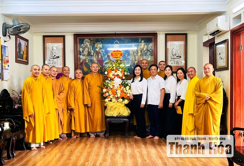 Giám đốc Sở Dân tộc và Tôn giáo chúc mừng Đại lễ Vu lan 2025