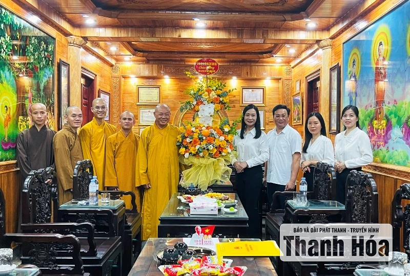 Giám đốc Sở Dân tộc và Tôn giáo chúc mừng Đại lễ Vu lan 2025