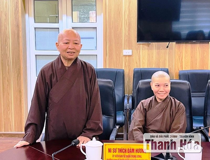 Ủy ban MTTQ tỉnh tiếp nhận ủng hộ cho người dân chịu thiệt hại do bão số 5