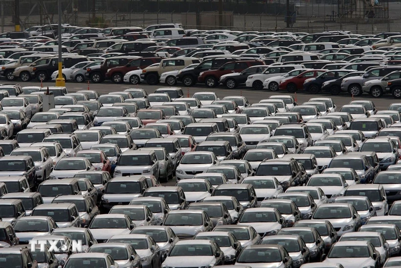 Tổng thống Mỹ Donald Trump ký sắc lệnh giảm thuế nhập khẩu ôtô với Nhật Bản