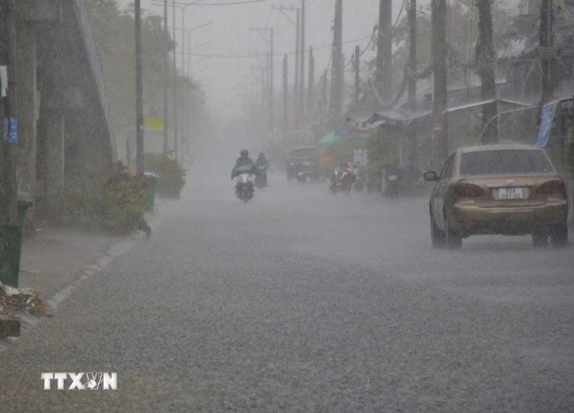 Dự báo thời tiết 3/9: Bắc Bộ ngày nắng, Nam Bộ mưa to cục bộ về chiều tối