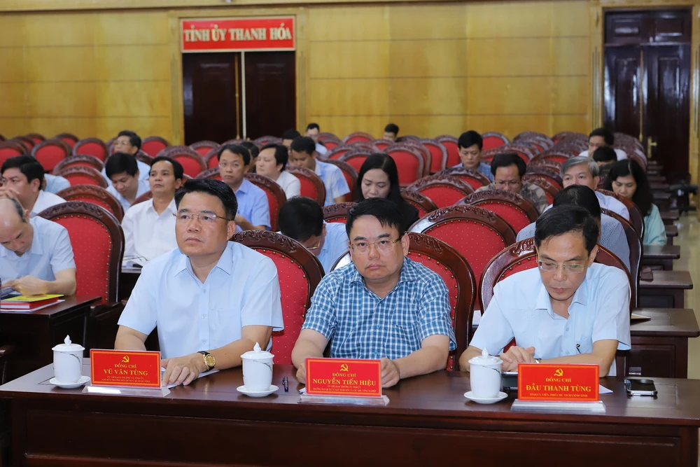 Hiệu quả hoạt động của chính quyền địa phương 2 cấp đã được thể hiện rõ trong công tác ứng phó bão số 5