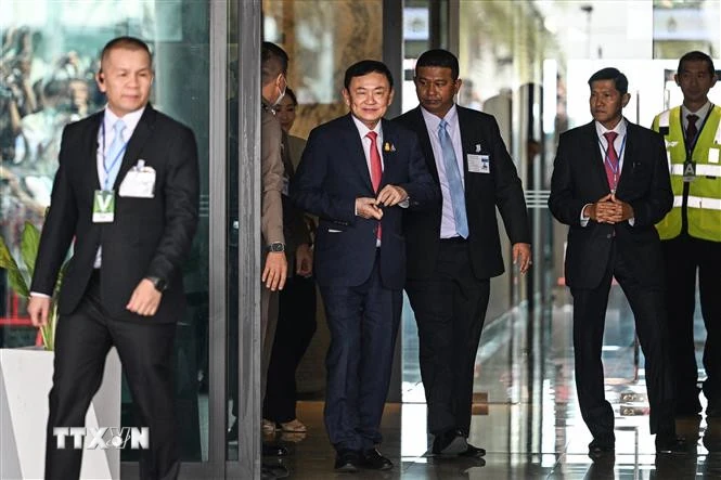 Thái Lan: Cựu Thủ tướng Thaksin bị yêu cầu quay lại thụ án 1 năm tù