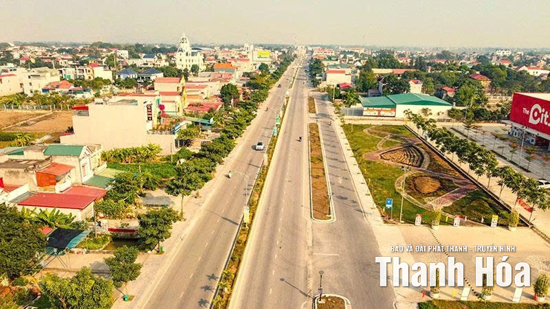 Phát huy lợi thế xã trung tâm để sớm trở thành phường