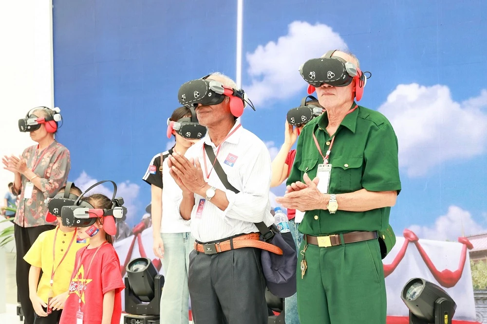 Chỉ còn 5 ngày để khám phá triển lãm lớn nhất lịch sử với những trải nghiệm có 1-0-2