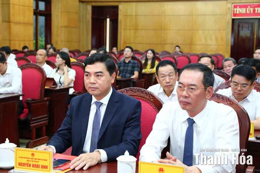 Đồng chí Nguyễn Hoài Anh, Ủy viên dự khuyết Trung ương Đảng, Phó Bí thư Tỉnh ủy được bầu giữ chức Chủ tịch UBND tỉnh Thanh Hoá, nhiệm kỳ 2021-2026