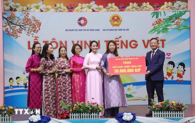 Tôn vinh tiếng Việt tại Lào: Gieo mầm tình yêu tiếng mẹ đẻ cho thế hệ trẻ