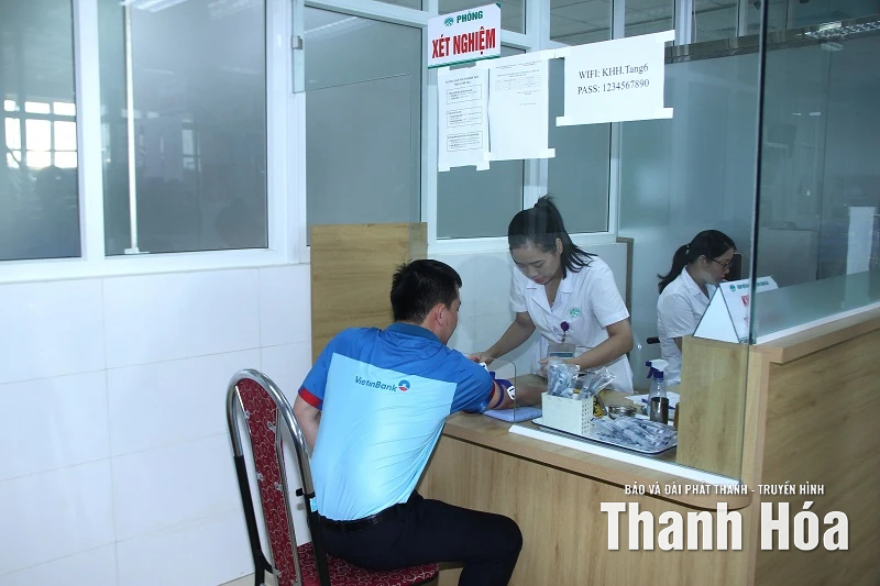 Ngày hội hiến máu tình nguyện “VietinBank - Trao giọt máu hồng sẻ chia sự sống” năm 2025