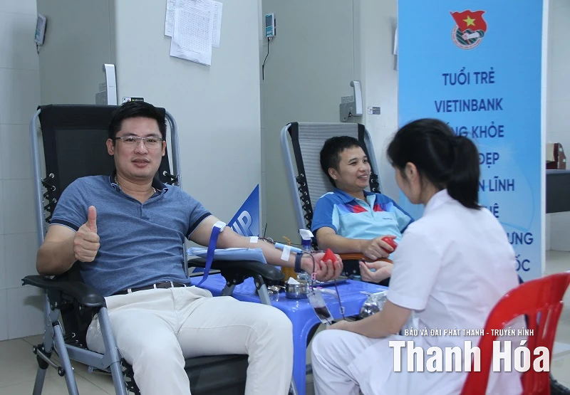 Ngày hội hiến máu tình nguyện “VietinBank - Trao giọt máu hồng sẻ chia sự sống” năm 2025