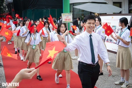 Dự thảo lương giáo viên cao nhất 18,7 triệu đồng/tháng, chưa tính phụ cấp