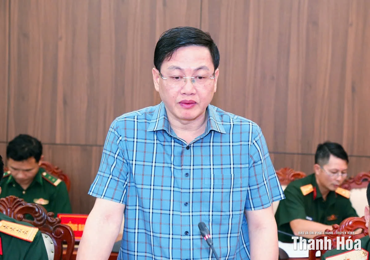 Đoàn công tác Bộ Quốc phòng kiểm tra công tác ứng phó với bão số 10 tại Thanh Hóa