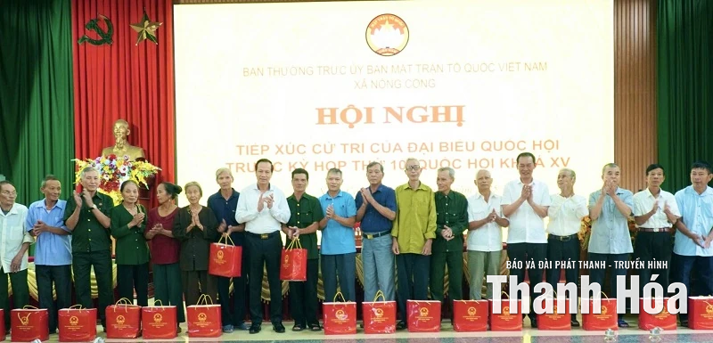 Nhiều ý kiến tâm huyết của cử tri xã Nông Cống gửi tới Đoàn đại biểu Quốc hội tỉnh