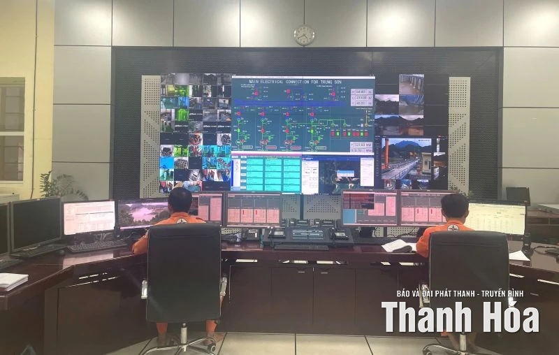 Dồn lực ứng phó bão