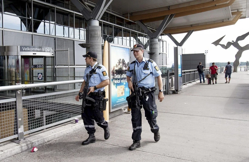 Nổ ở trung tâm thủ đô Oslo của Na Uy, cảnh sát ban bố cảnh báo khẩn cấp