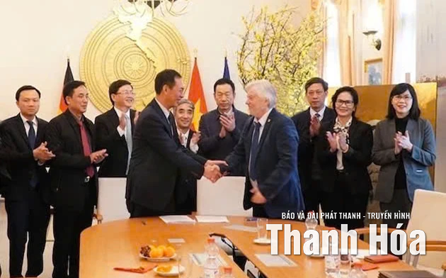 Tiếp tục vun đắp tình hữu nghị Việt Nam - Đức ngày càng bền chặt, phát triển