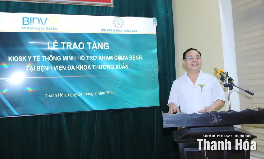 BIDV Trung Sơn Thanh Hóa trao Kiosk y tế thông minh tặng Bệnh viện Đa khoa Thường Xuân