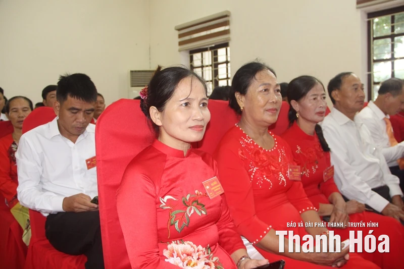 Phát huy sức mạnh đoàn kết, quyết tâm xây dựng xã NTM kiểu mẫu Định Tân