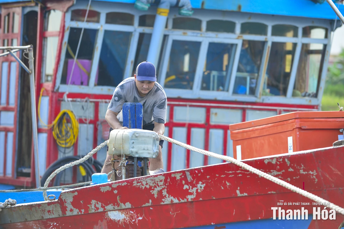 Chính quyền và người dân Thanh Hóa chủ động, quyết liệt phòng chống bão số 10