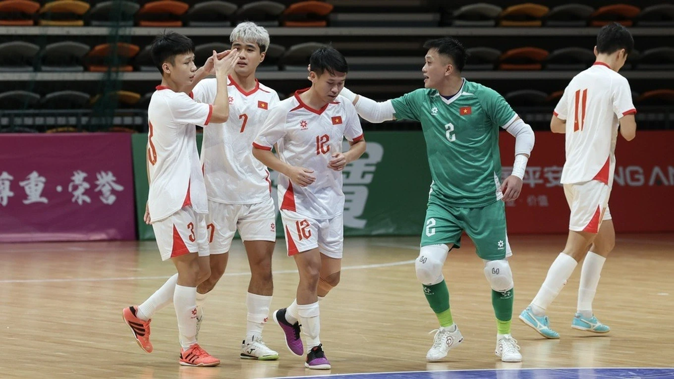 Dembele lần đầu tiên giành Quả bóng vàng; Ninh Bình hạ Nam Định để giữ ngôi đầu V.League