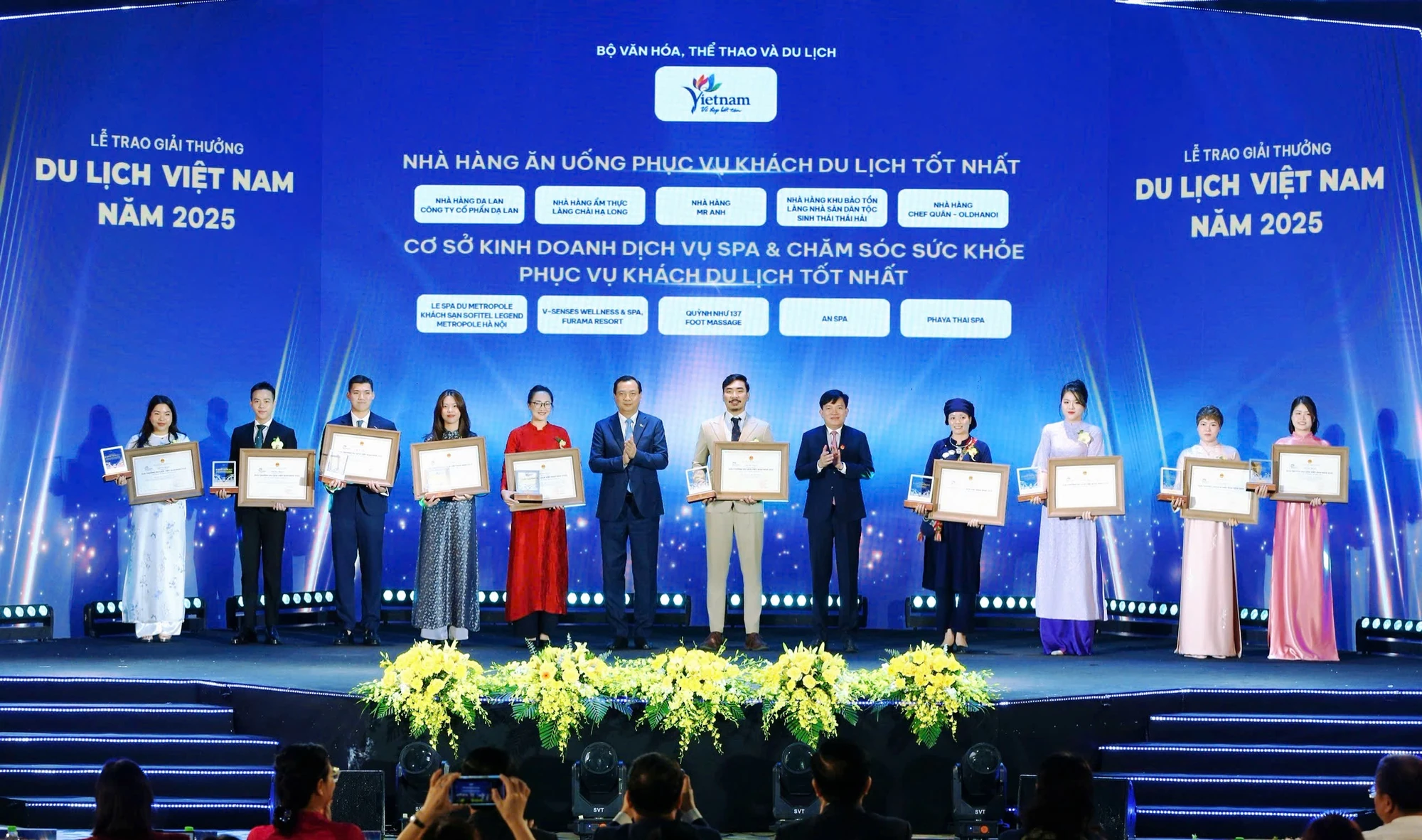 Nhà hàng Dạ Lan đạt giải thưởng Du lịch Việt Nam 2025