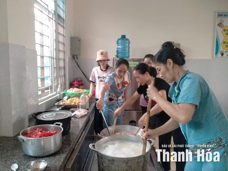 Đi “xuyên” tâm lũ bảo vệ Nhân dân