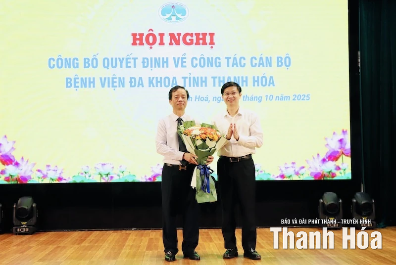 Công bố quyết định bổ nhiệm Giám đốc Bệnh viện Đa khoa tỉnh Thanh Hóa