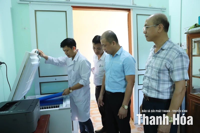 Cấp hoá chất xử lý môi trường và phòng chống dịch bệnh cho Trung tâm Y tế Cẩm Thuỷ