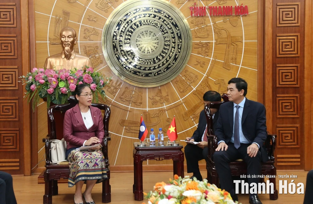 Chủ tịch UBND tỉnh Nguyễn Hoài Anh tiếp xã giao Thứ trưởng Bộ Văn hóa và Du lịch Lào