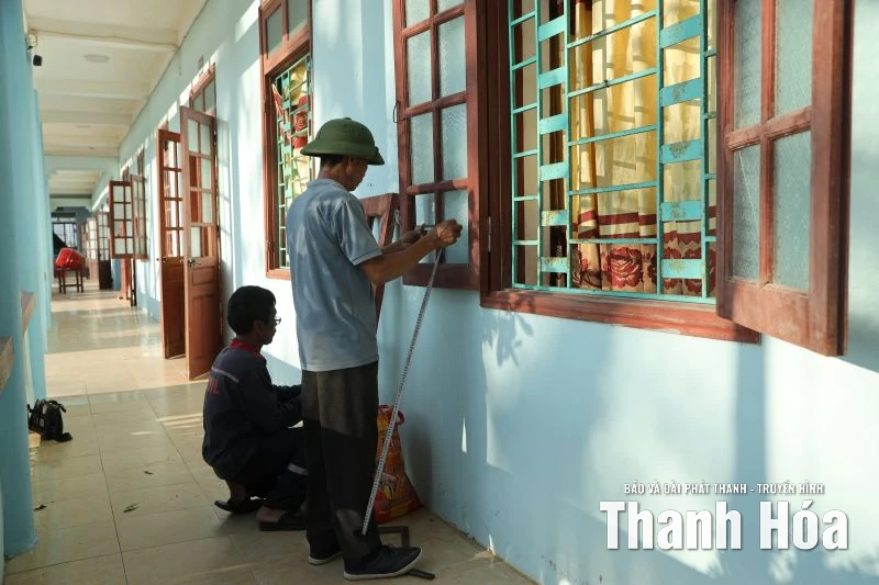 Hơn 800 học sinh xã Hoằng Phú trở lại trường