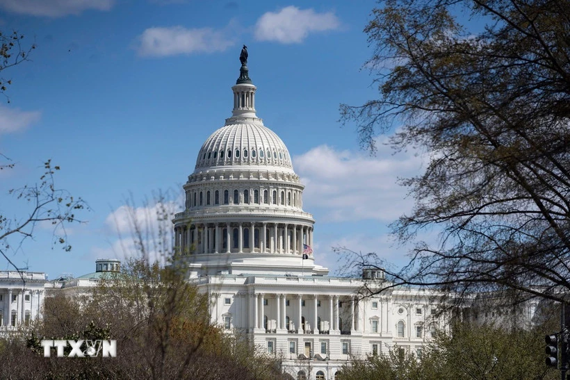 Lãnh đạo Mỹ chạy đua với thời gian trước nguy cơ chính phủ đóng cửa