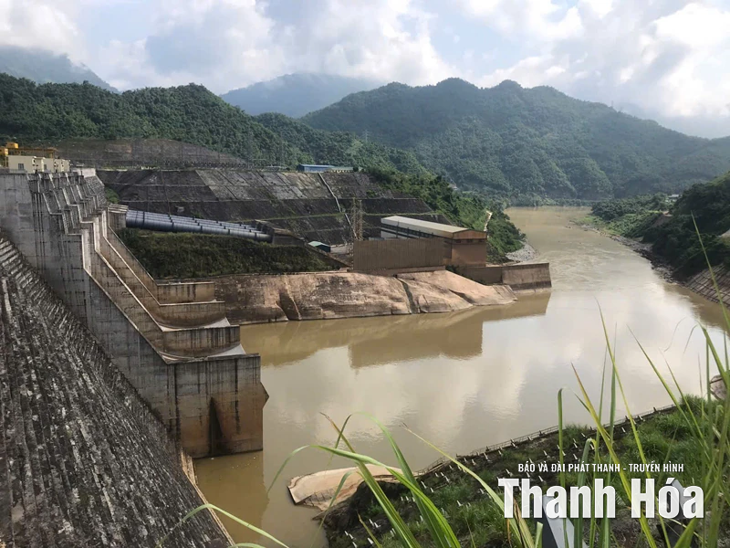 Vận hành hồ chứa an toàn, góp phần cắt giảm lũ cho hạ du