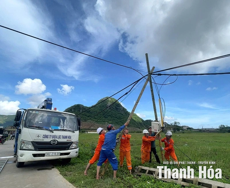 Thanh Hóa còn khoảng 50 nghìn khách hàng bị gián đoạn cung cấp điện
