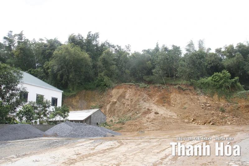 65 hộ dân thôn Mật Thành, xã Quý Lương bị cô lập