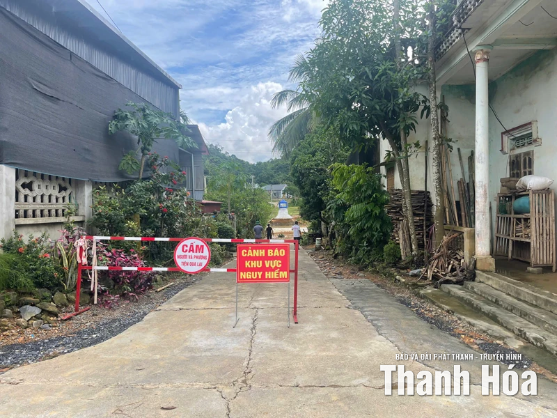 65 hộ dân thôn Mật Thành, xã Quý Lương bị cô lập