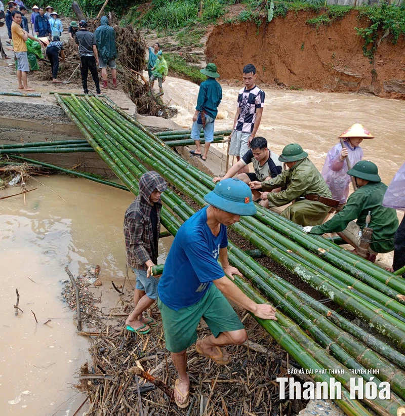 Xã Sơn Điện khắc phục hậu quả bão số 10