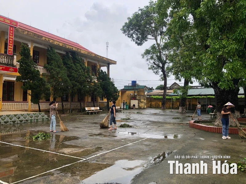 Khẩn trương dọn dẹp trường lớp, ổn định công tác dạy học