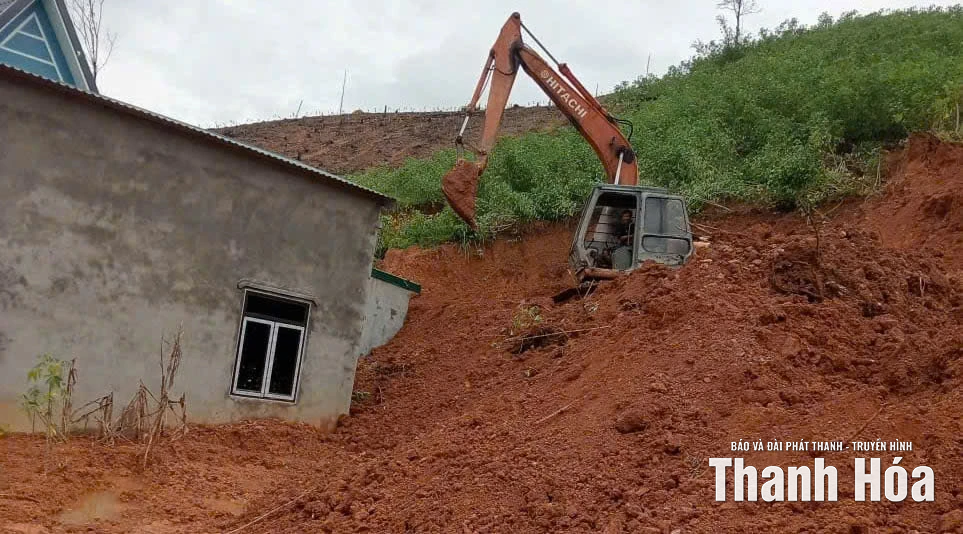 Hơn 50 hộ dân xã Như Xuân vẫn bị cô lập