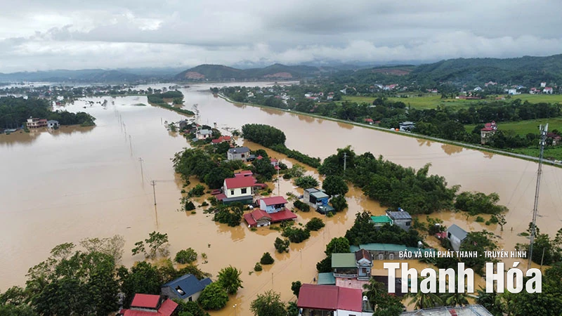Lũ đặc biệt lớn trên sông Cầu Chày; lũ khẩn cấp trên sông Bưởi, sông Yên