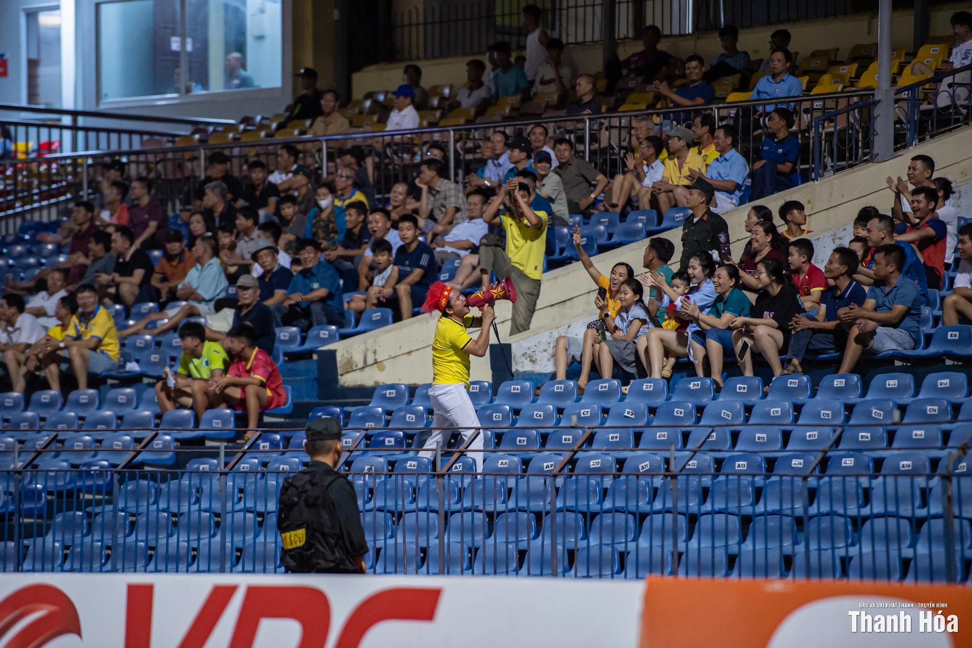 Đông Á Thanh Hóa hòa Becamex TP Hồ Chí Minh trong thế trận giằng co kịch tính