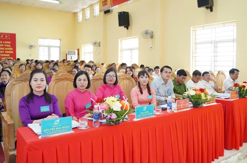 Phụ nữ xã Hà Long tích cực tham gia xây dựng Đảng, hệ thống chính trị