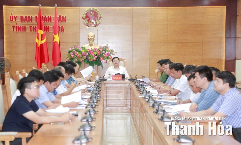 Thực hiện mọi biện pháp chống khai thác hải sản bất hợp pháp, không báo cáo và không theo quy định