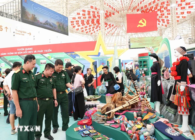 Hội chợ mùa Thu 2025 - Hội chợ ba nhất đầu tiên tại Việt Nam