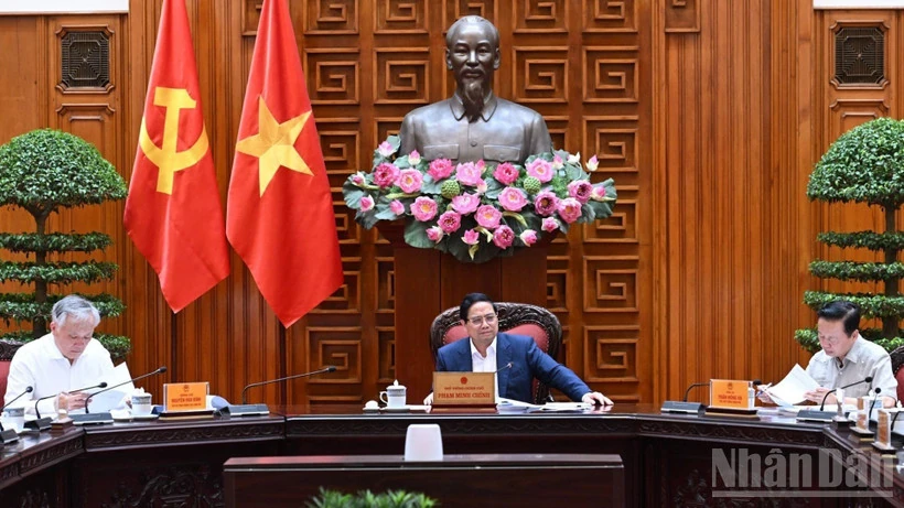 Thúc đẩy sắp xếp các đơn vị sự nghiệp công lập, bảo đảm phục vụ tốt Nhân dân