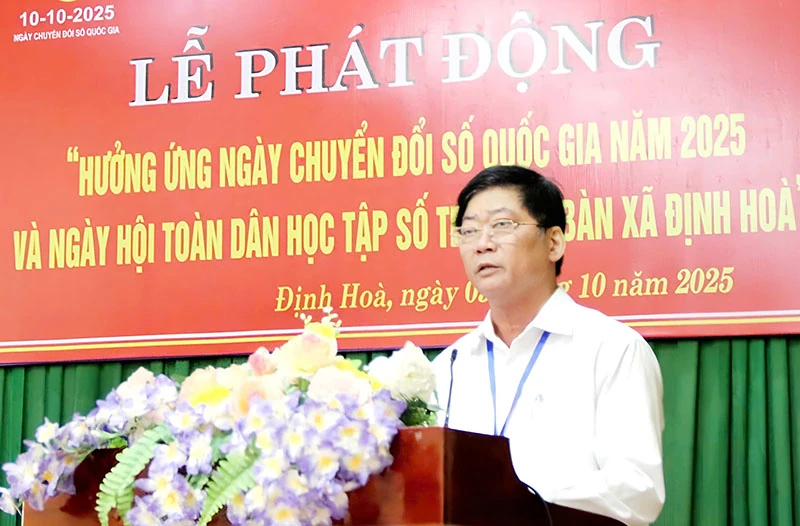 Xã Định Hoà: Phát động hưởng ứng Ngày Chuyển đổi số Quốc gia năm 2025