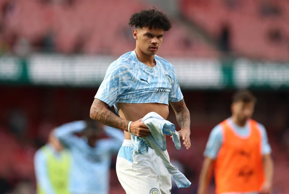 Thủ môn Đại học VH,TT&DL Thanh Hóa lên tuyển Lào; Quyết định gây bất ngờ ở tuyển Anh