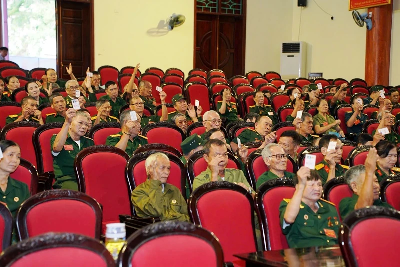 Gương mẫu đi đầu hoàn thành tốt nhiệm vụ, góp phần xây dựng xã Hà Trung đạt chuẩn NTM nâng cao